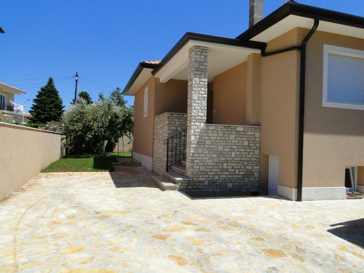 Apartment Pino Umago Exterior foto